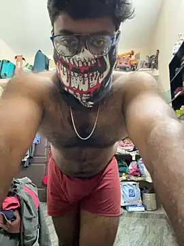 DJLOVE280825 online show from 12/17/25, 12:38