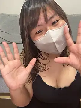 xxx yuna xxx online show from 09/28/25, 07:52