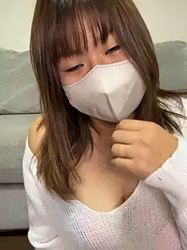 Snapshot of xxx_yuna_xxx chatting on 11/17/25, 06:03 xxx yuna xxx online show from 11/17/25, 06:03