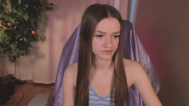 E l i z e  online show from 07/30/26, 05:17