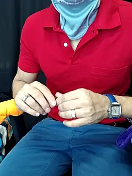 Snapshot of chocolate_alone chatting on 10/05/25, 07:28 chocolate alone online show from 10/05/25, 07:28