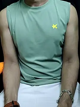 Snapshot of chocolate_alone chatting on 10/12/25, 06:34 chocolate alone online show from 10/12/25, 06:34