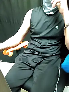 Snapshot of chocolate_alone chatting on 10/13/25, 07:19 chocolate alone online show from 10/13/25, 07:19