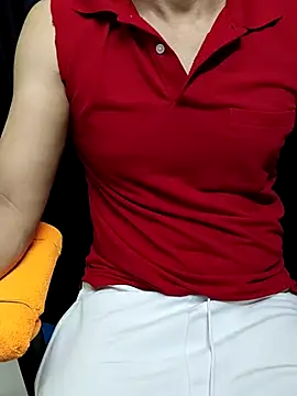 Snapshot of chocolate_alone chatting on 10/16/25, 06:53 chocolate alone online show from 10/16/25, 06:53