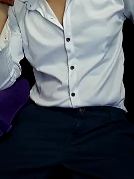 Snapshot of chocolate_alone chatting on 10/25/25, 07:38 chocolate alone online show from 10/25/25, 07:38