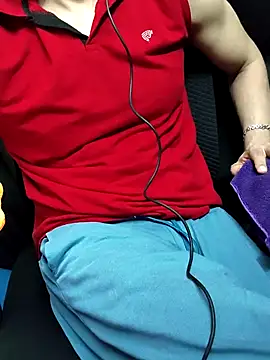 Snapshot of chocolate_alone chatting on 10/26/25, 07:53 chocolate alone online show from 10/26/25, 07:53