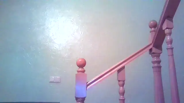 Snapshot of RobinThompson chatting on 09/18/25, 05:15 RobinThompson online show from 09/18/25, 05:15