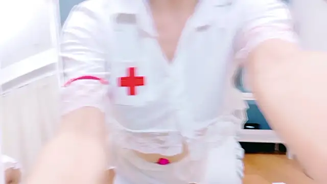 Snapshot of RIRI-style chatting on 11/09/25, 02:26 RIRI-style online show from 11/09/25, 02:26