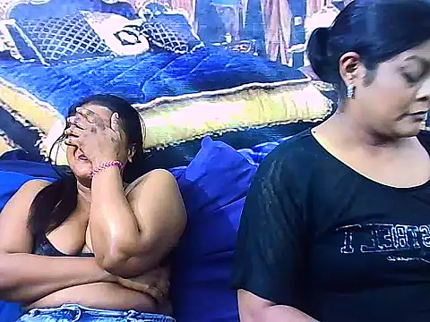 IndianSexyLady4u online show from 12/02/25, 09:47