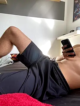 Snapshot of wayneia chatting on 09/22/25, 09:22 wayneia online show from 09/22/25, 09:22