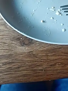 Snapshot of Horny_mummy chatting on 11/17/25, 02:01 Horny mummy online show from 11/17/25, 02:01