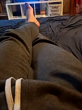 Snapshot of Horny_mummy chatting on 11/29/25, 01:58 Horny mummy online show from 11/29/25, 01:58