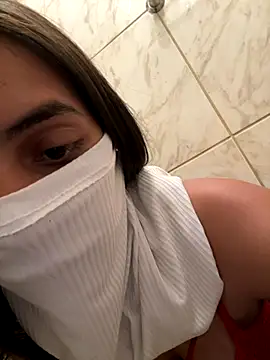 Snapshot of Bandidasexy22 chatting on 10/02/25, 08:49 Bandidasexy22 online show from 10/02/25, 08:49