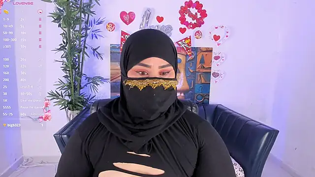 samanee konn online show from 05/12/26, 07:44