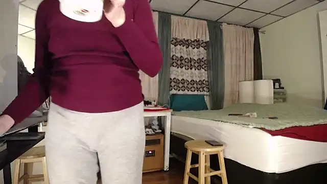 ANALTRAINING4U2 online show from 01/31/25, 06:57