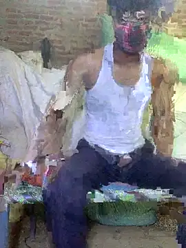 Snapshot of uniquesexyboy5689 chatting on 05/26/26, 05:03 uniquesexyboy5689 online show from 05/26/26, 05:03