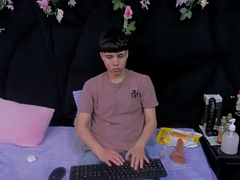 Bruno Cruzz online show from 11/13/25, 02:43