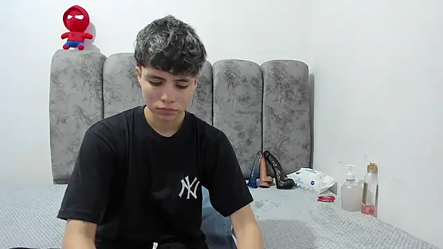 Bruno Cruzz online show from 05/22/26, 01:57