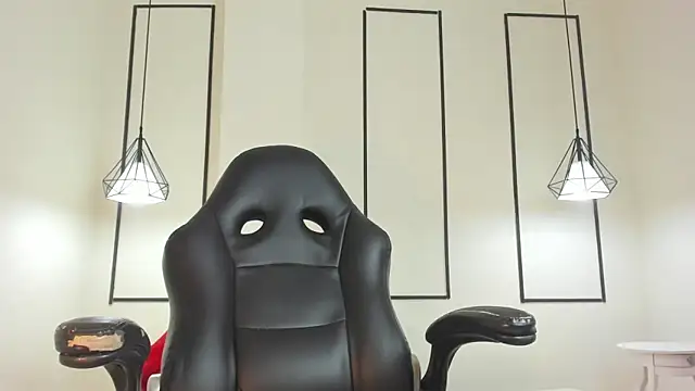 victoria fooxx online show from 10/10/25, 12:09