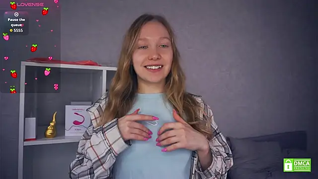 EarnestineGyllenband online show from 11/22/25, 06:23