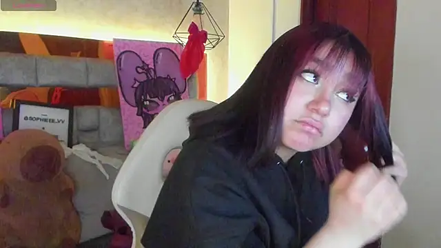 Snapshot of sophiievv chatting on 11/28/25, 07:16 sophiievv online show from 11/28/25, 07:16