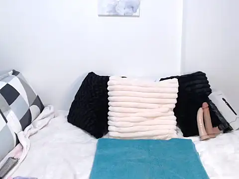 Snapshot of Zaira_sweet chatting on 10/14/25, 05:58 Zaira sweet online show from 10/14/25, 05:58