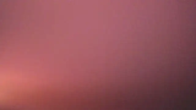 Snapshot of annie_bell__ chatting on 10/21/25, 12:28 annie bell   online show from 10/21/25, 12:28