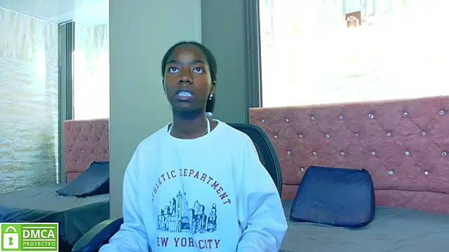 katia green1 online show from 09/26/25, 05:50