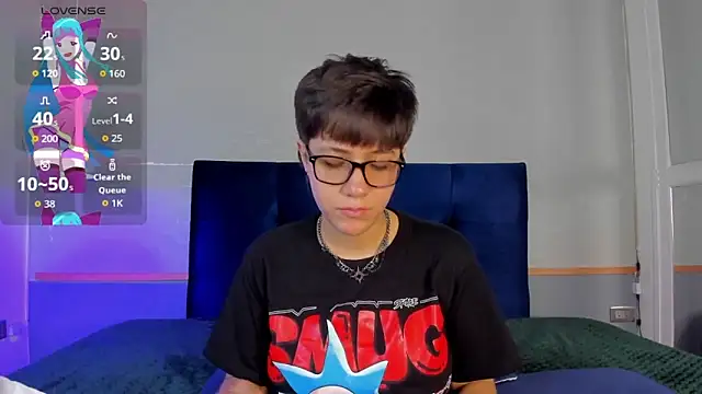 Snapshot of Tsuki_Maru chatting on 11/25/25, 07:58 Tsuki Maru online show from 11/25/25, 07:58