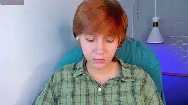Snapshot of Tsuki_Maru chatting on 05/25/26, 11:00 Tsuki Maru online show from 05/25/26, 11:00