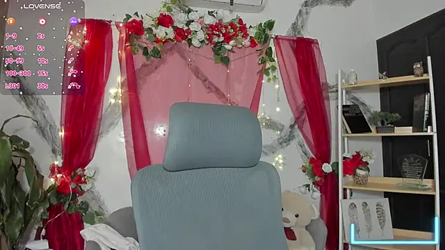 BritanyBrown  online show from 05/12/26, 03:58