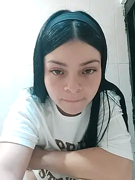 LunaJacobs online show from 11/10/25, 09:47