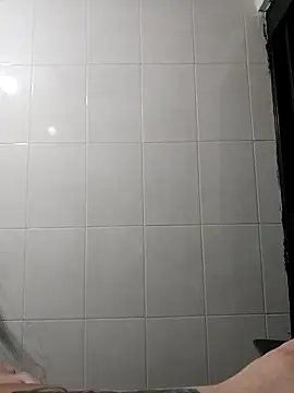 LunaJacobs online show from 12/04/25, 04:00