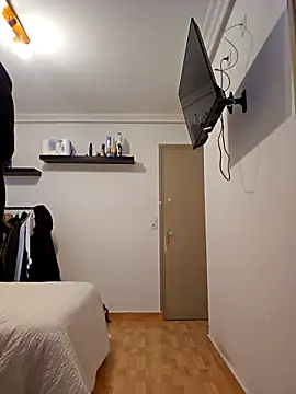 Latinfogoso84 online show from 10/30/25, 10:49