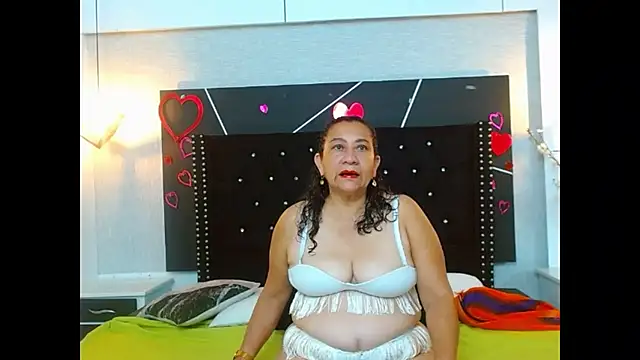 Lindacoopers online show from 09/22/25, 11:45