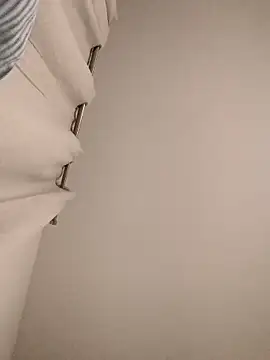 Jadriel23 online show from 10/06/25, 04:32