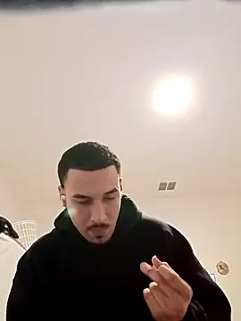 Jadriel23 online show from 10/19/25, 10:32