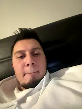 bogerkek online show from 12/20/25, 11:23