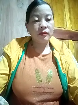 ningchun20 online show from 10/27/25, 07:51