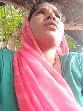 Hot Seema83 online show from 10/04/25, 05:05