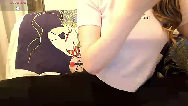 Snapshot of BestOfTheSexy chatting on 09/28/25, 01:00 BestOfTheSexy online show from 09/28/25, 01:00