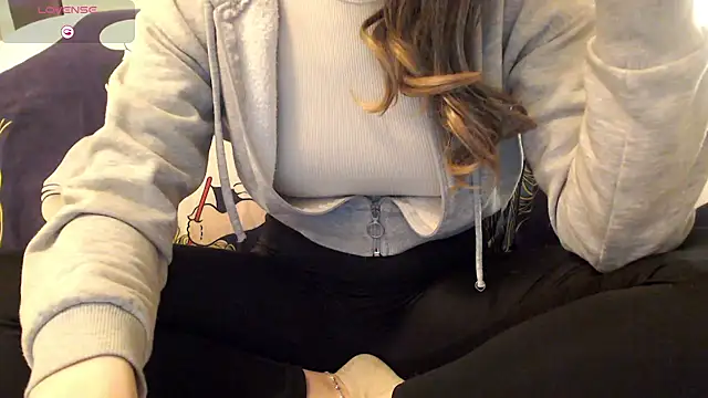 Snapshot of BestOfTheSexy chatting on 10/04/25, 11:36 BestOfTheSexy online show from 10/04/25, 11:36