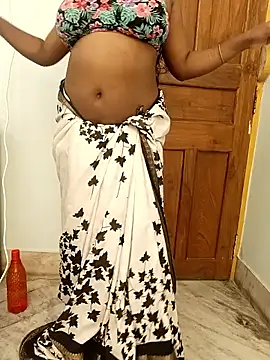 Swaalina online show from 09/22/25, 10:06