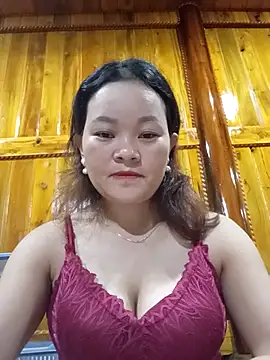 Snapshot of ctm-cute chatting on 10/05/25, 10:07 ctm-cute online show from 10/05/25, 10:07