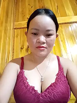 Snapshot of ctm-cute chatting on 10/17/25, 10:23 ctm-cute online show from 10/17/25, 10:23