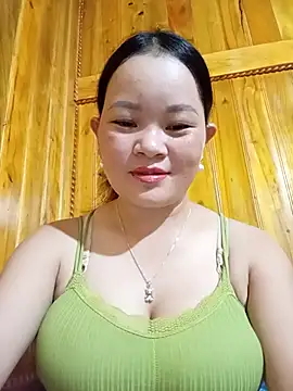 Snapshot of ctm-cute chatting on 10/18/25, 12:28 ctm-cute online show from 10/18/25, 12:28