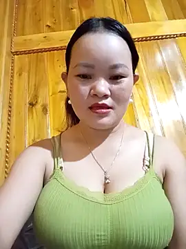 Snapshot of ctm-cute chatting on 10/28/25, 01:09 ctm-cute online show from 10/28/25, 01:09