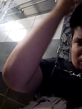 Snapshot of jedoo1213 chatting on 09/21/25, 05:09 jedoo1213 online show from 09/21/25, 05:09