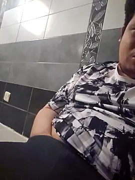 Snapshot of jedoo1213 chatting on 10/02/25, 09:05 jedoo1213 online show from 10/02/25, 09:05