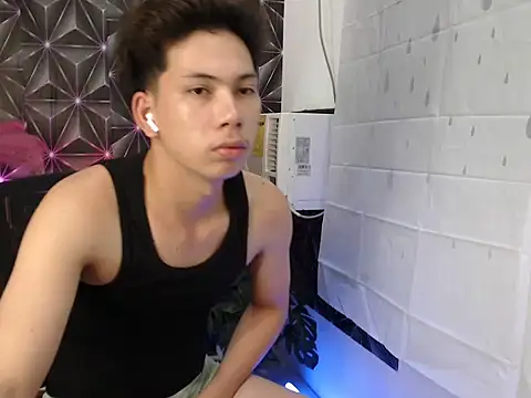 ursweet jade online show from 09/19/25, 01:34